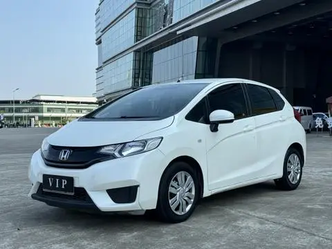 Honda Fit 2016 — фото 1