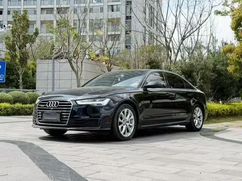 Audi A6L 2016 — фото 1