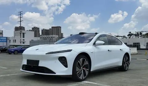 NIO ET7 2021