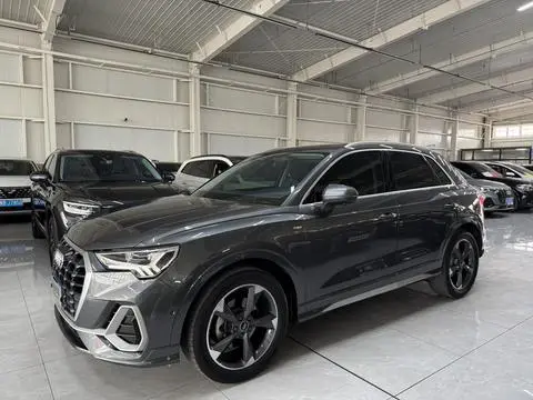 Audi Q3 2023 — фото 1