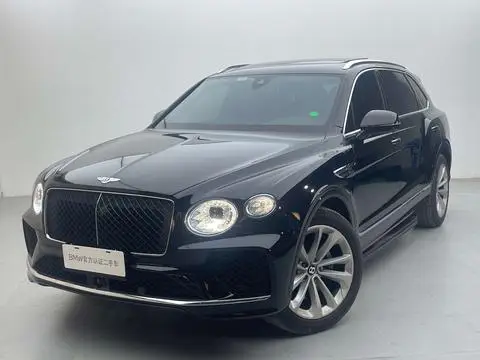 Bentley 添越 2024