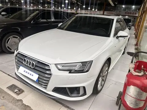 Audi A4L 2019