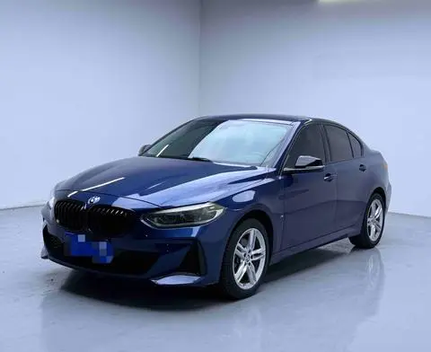 BMW 1 Series 2021