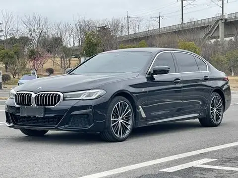 BMW 5 Series 2021