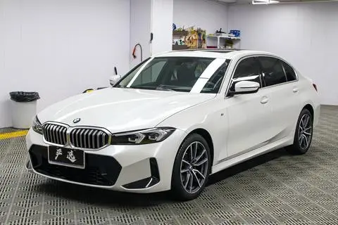 BMW 3 Series 2023 — фото 1