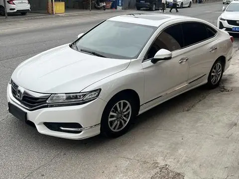 Honda 思铂睿 2017