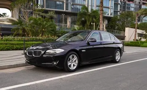 BMW 5 Series 2011