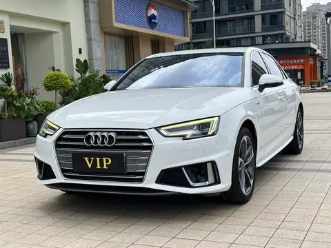 Audi A4L 2019