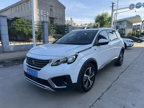 Peugeot 5008 2017