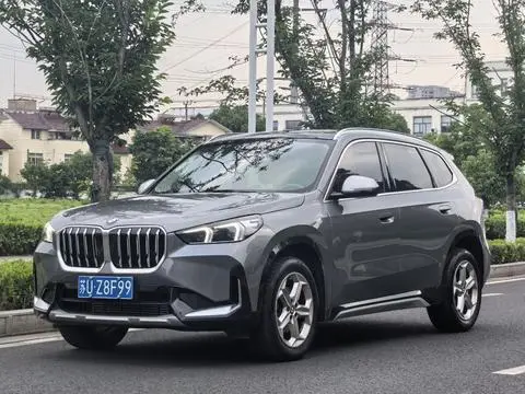 BMW X1 2023 — фото 1