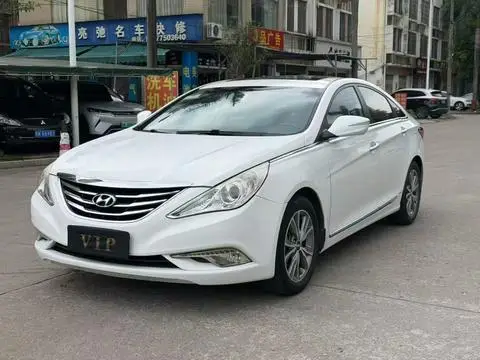 Hyundai 索纳塔八 2015