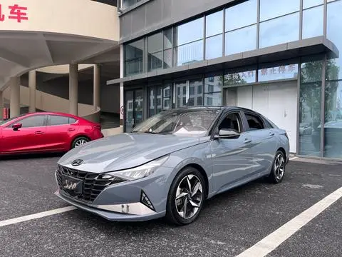 Hyundai Elantra 2021
