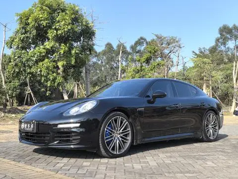 Porsche Panamera 2014