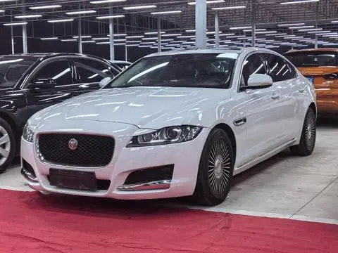 Jaguar XFL 2017