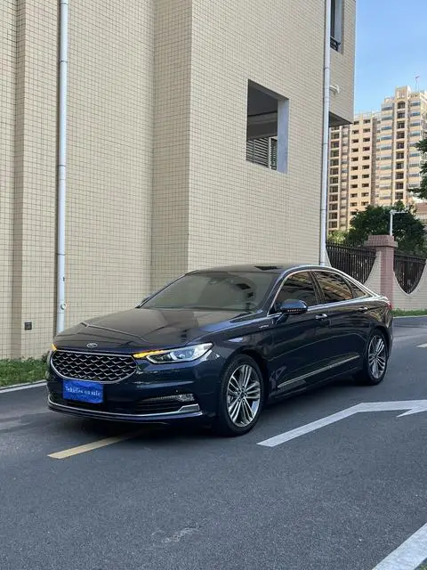 Ford 金牛座 2019