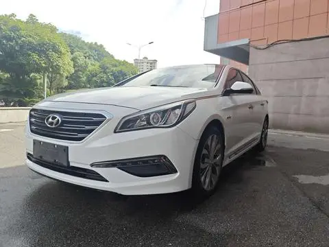 Hyundai 索纳塔九 2015