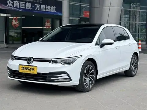 Volkswagen Golf 2023