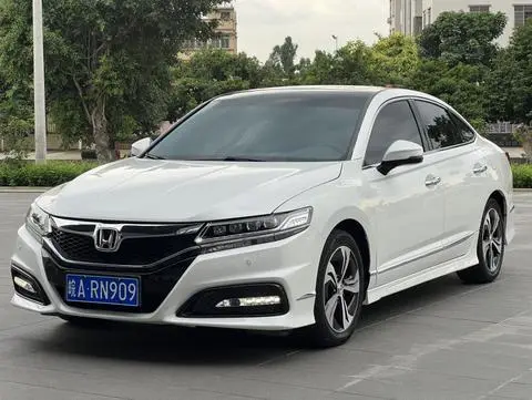 Honda 思铂睿 2017