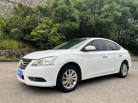 Nissan 轩逸 2012