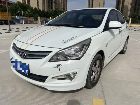 Hyundai 瑞纳 2014