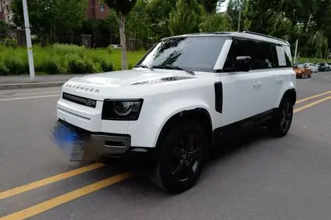 Land Rover 卫士 2024