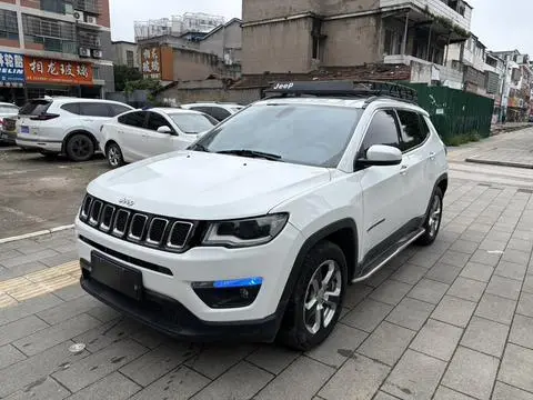 Jeep 指南者 2017