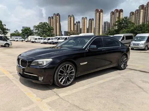 BMW 7 Series 2009