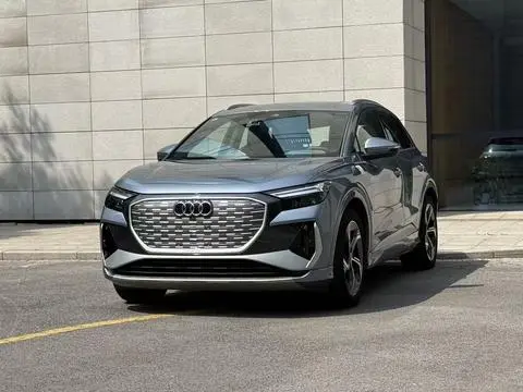 Audi Q4 e-tron 2023