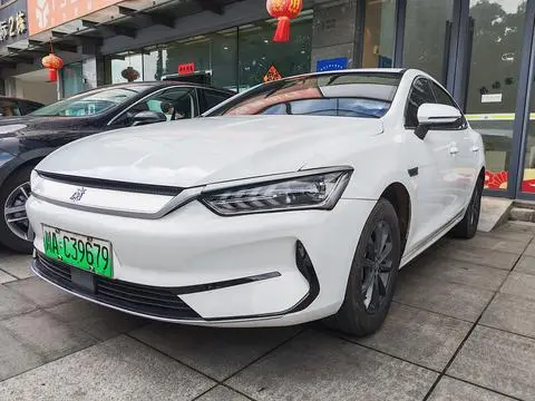 BYD 秦PLUS EV 2025