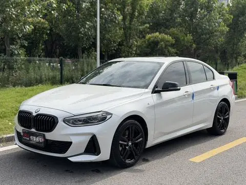 BMW 1 Series 2023