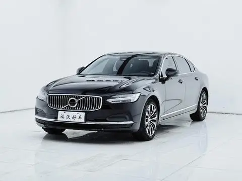 Volvo S90 2025