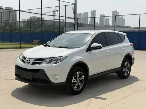 Toyota RAV4 2015