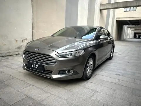 Ford 蒙迪欧 2013