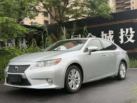Lexus ES 2013