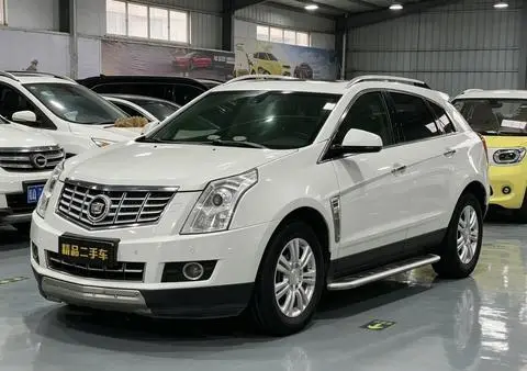 Cadillac SRX 2013 — фото 1