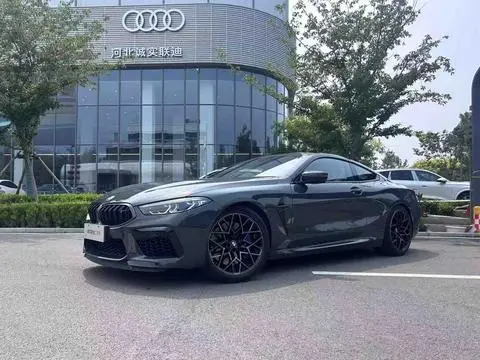 BMW M8 2019