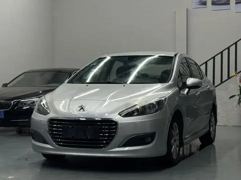 Peugeot 308 2013