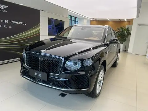 Bentley 添越 2025