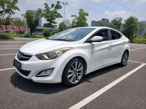 Hyundai Elantra Langdong 2015