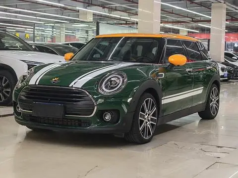 MINI CLUBMAN 2019