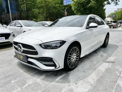 Mercedes-Benz C-Class 2024