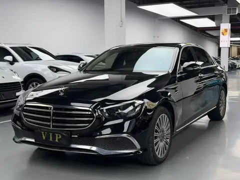 Mercedes-Benz E-Class 2021