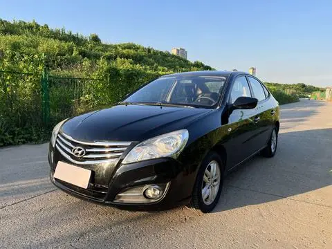 Hyundai 悦动 2015