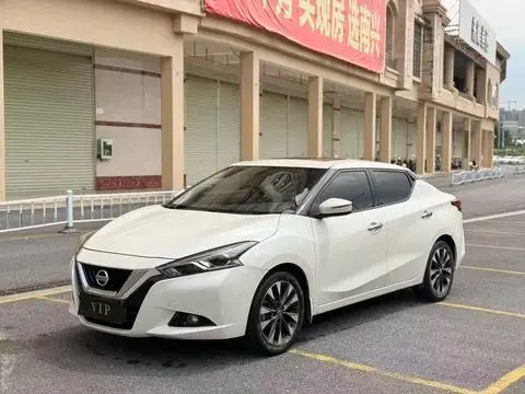 Nissan 蓝鸟 2016