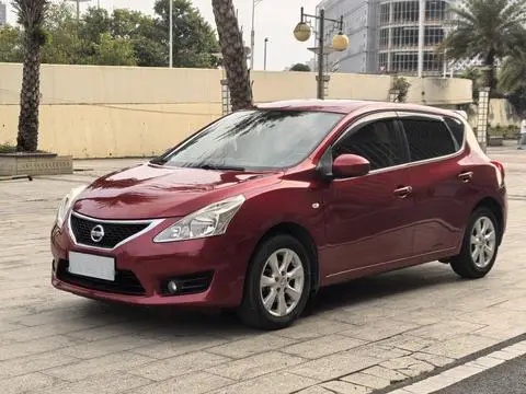 Nissan 骐达TIIDA 2011