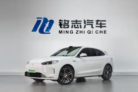 AITO M5 2025