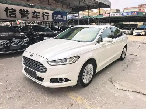 Ford 蒙迪欧 2013