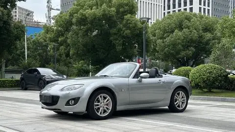 Mazda MX-5 2009