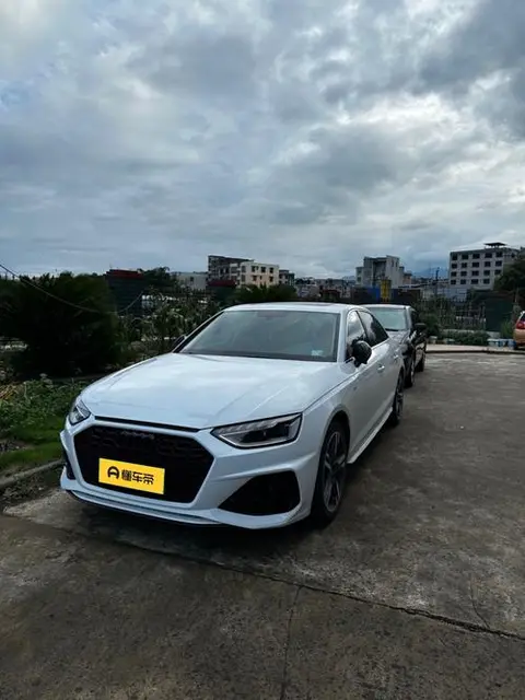 Audi A4L 2020