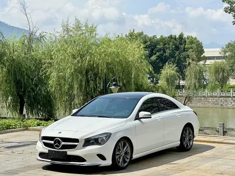 Mercedes-Benz CLA 2017